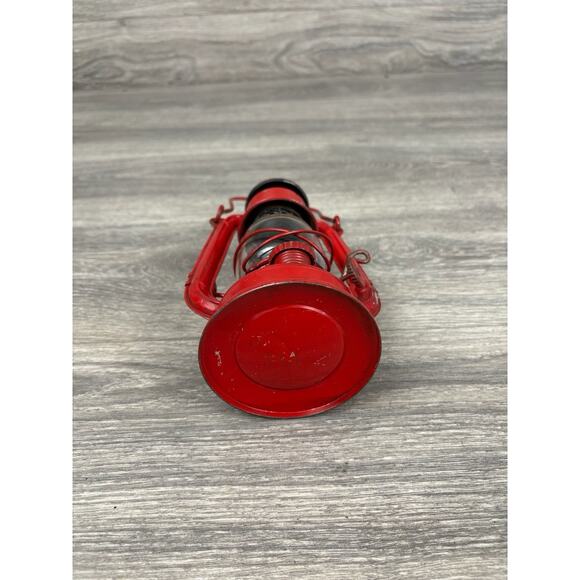 Vintage Winged Wheel Lantern No. 400 (Made in Japan) Kerosene Oil Lamp - Picture 7 of 8